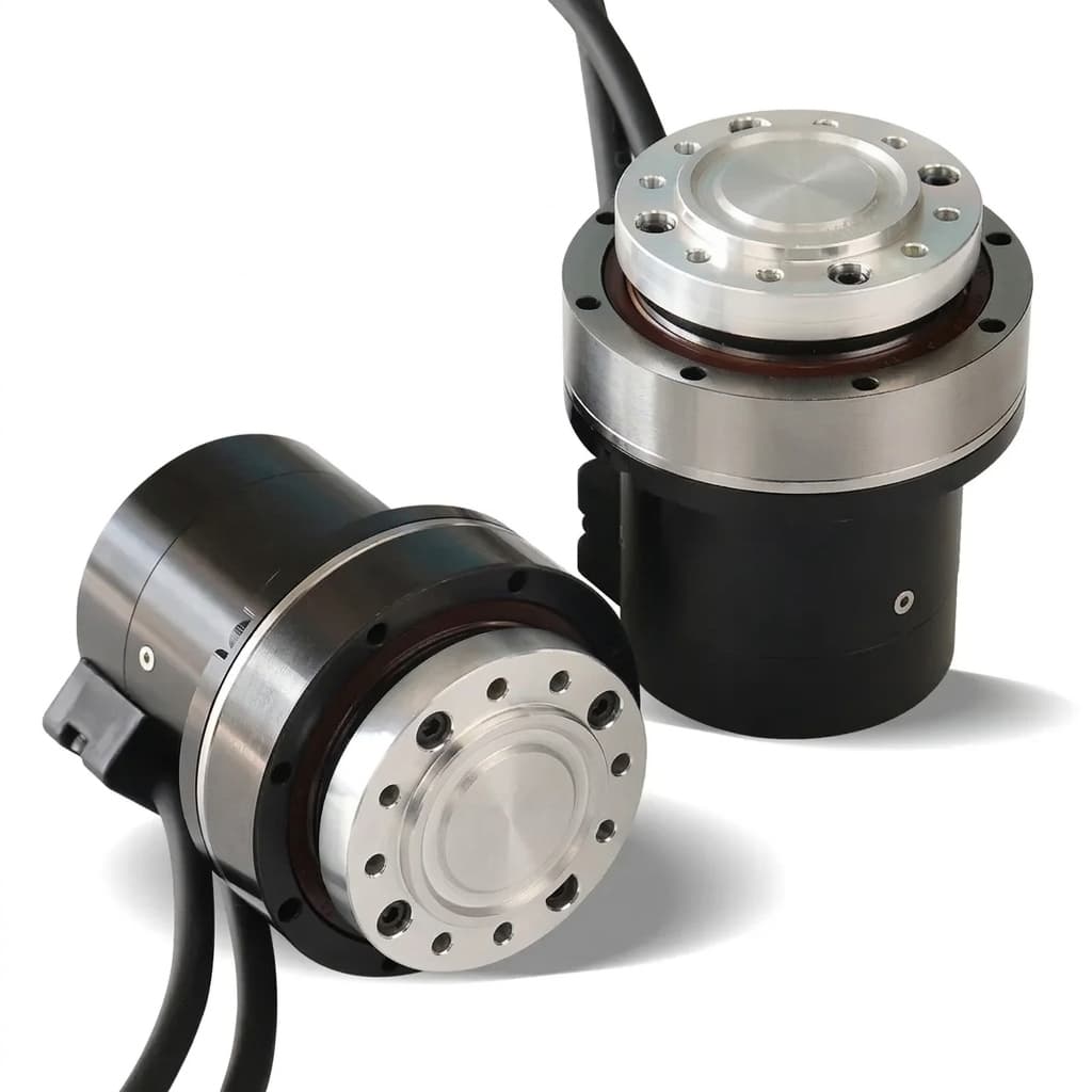 Custom integrated robot servo actuator